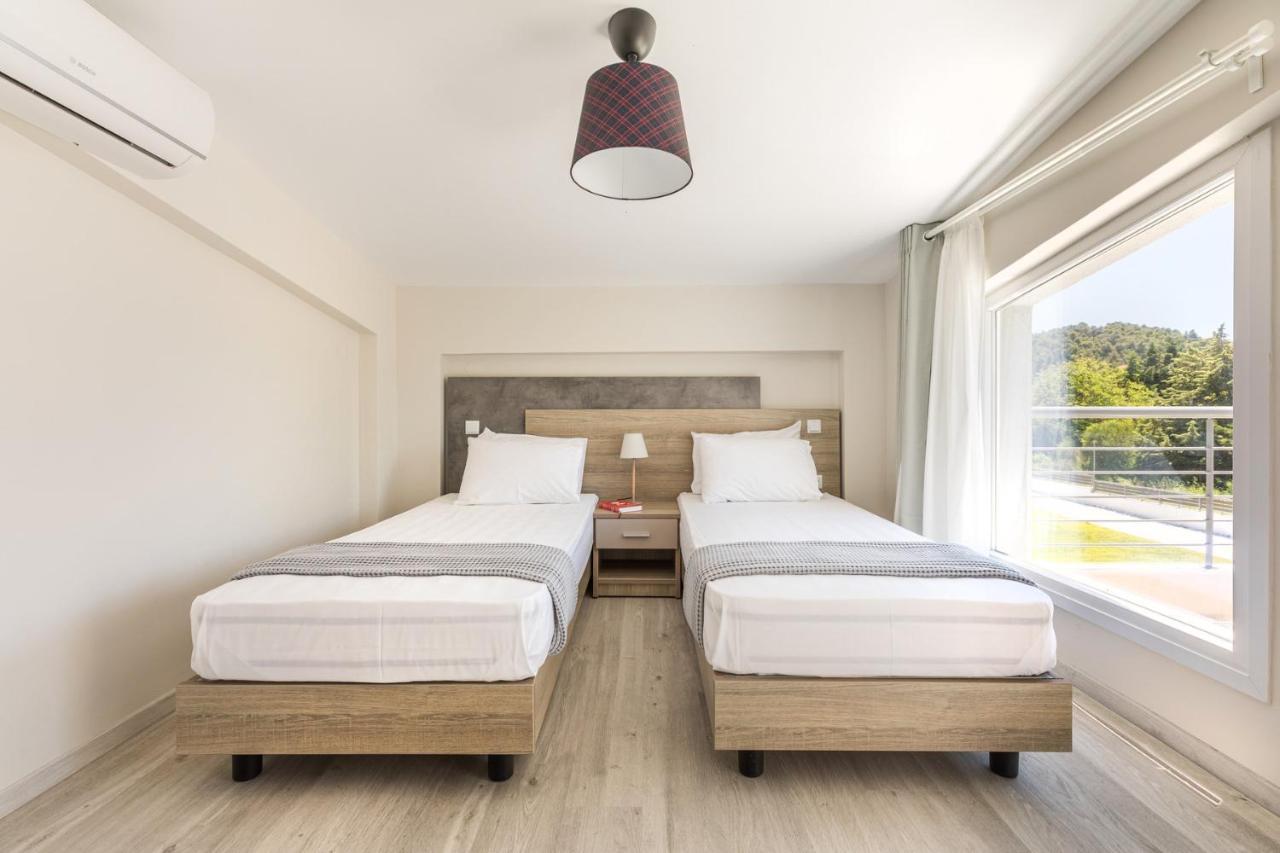 V Luxury Apartments Posidi Dış mekan fotoğraf