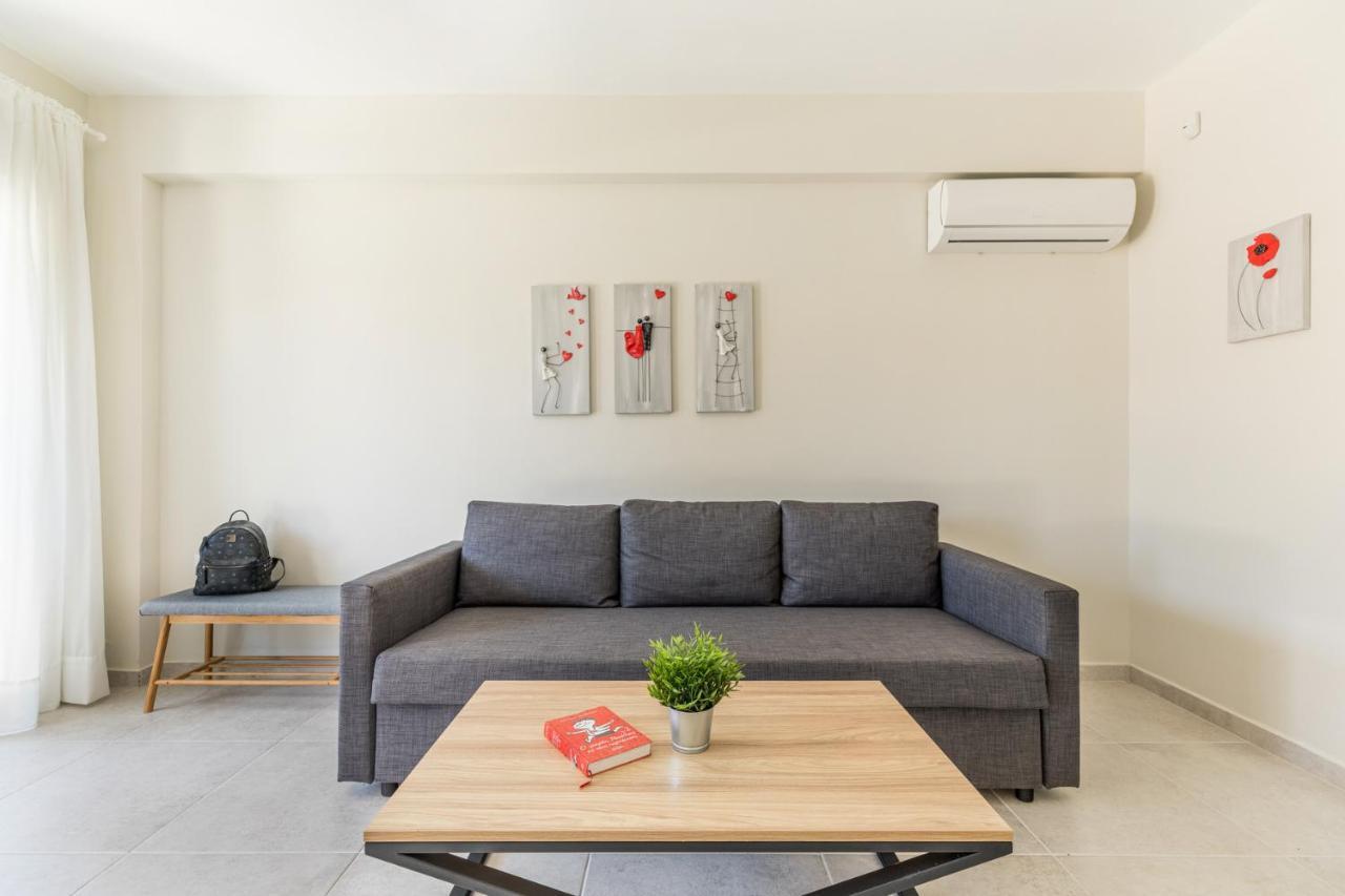 V Luxury Apartments Posidi Dış mekan fotoğraf