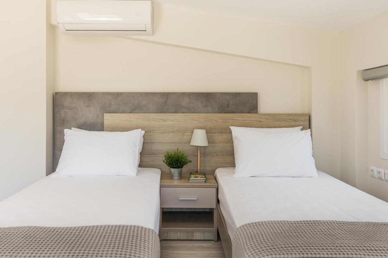 V Luxury Apartments Posidi Dış mekan fotoğraf