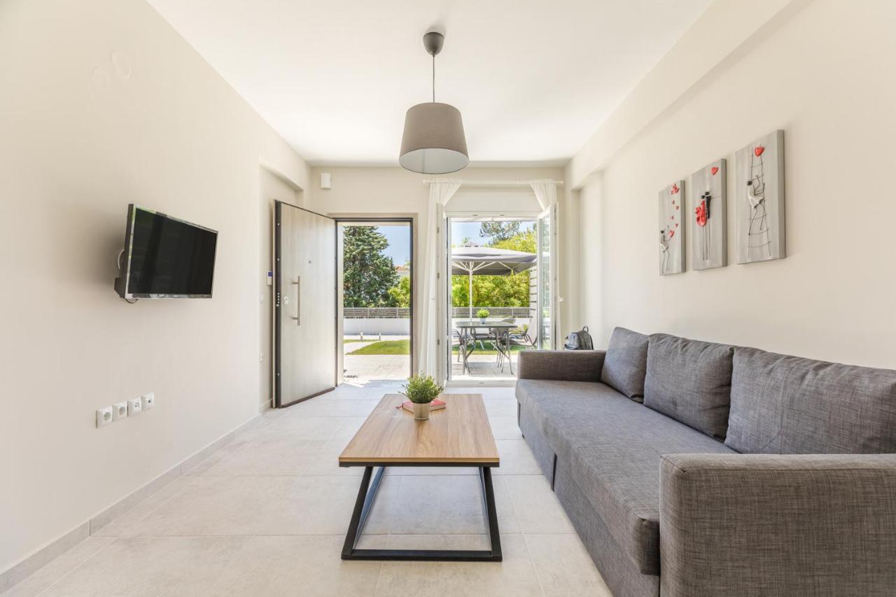 V Luxury Apartments Posidi Dış mekan fotoğraf