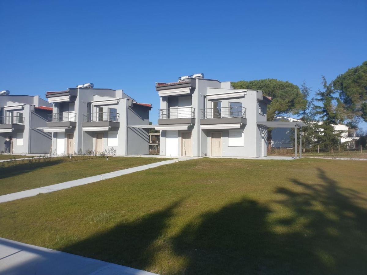 V Luxury Apartments Posidi Dış mekan fotoğraf